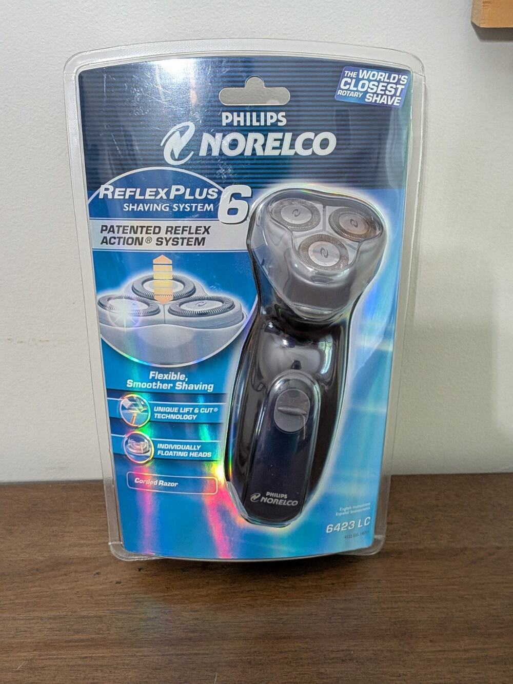 Razor Philips Norelco 6423LC Reflex Plus 6 Shaving System Corded New Sealed